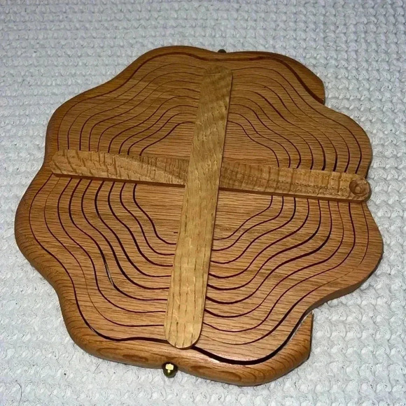 Hand Crafted Wooden Collapsible Bowl - Picture 3 of 3